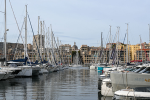 Constructeur de piscine de luxe Marseille