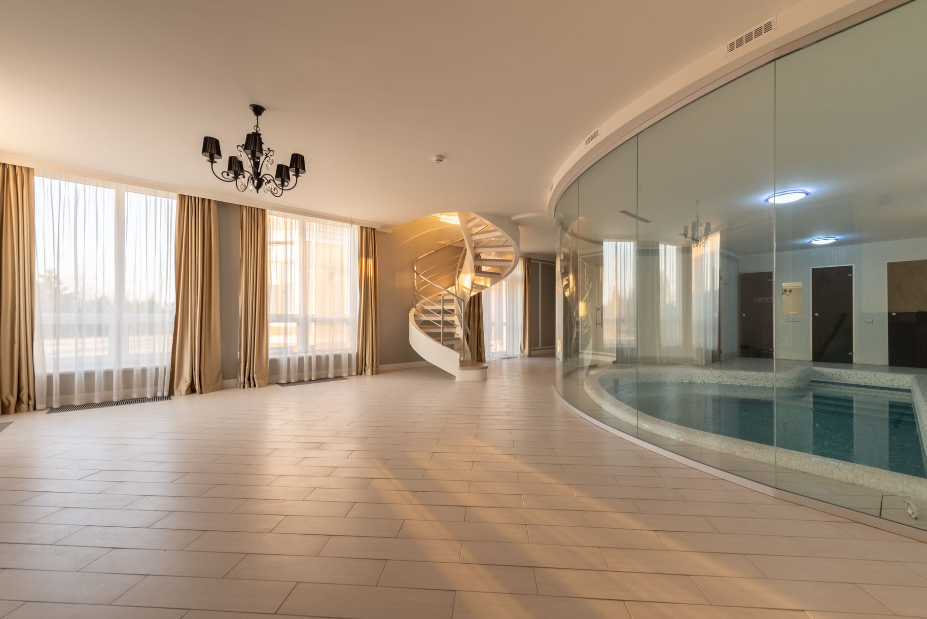 Constructeur de piscine de luxe à Marseille
